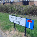 Link to Angleton Avenue litter problem